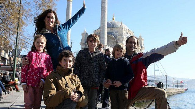 Dünya gezgini aile Türkiye&#039;de