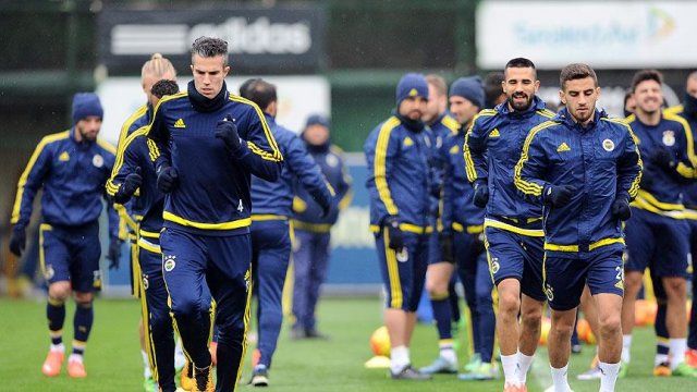 Fenerbahçe derbi mesaisine başladı