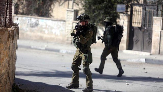 İsrail askerleri yanlışlıkla bir İsrailli subayı öldürdü