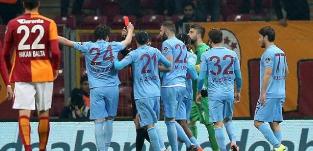 PFDK Trabzonsporlu futbolcuların cezasını açıkladı!