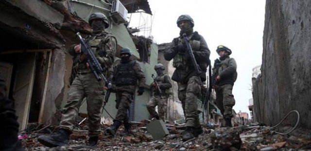 PKK&#039;nın inine girildi! 38 terörist öldürüldü