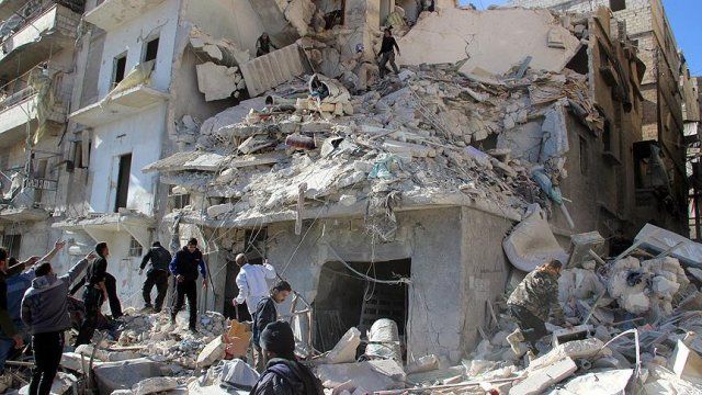 Rus uçaklarının Suriye&#039;deki saldırılarında 3 çocuk öldü