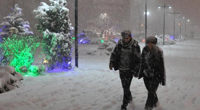 Sivas&#039;ta yoğun kar yağışı