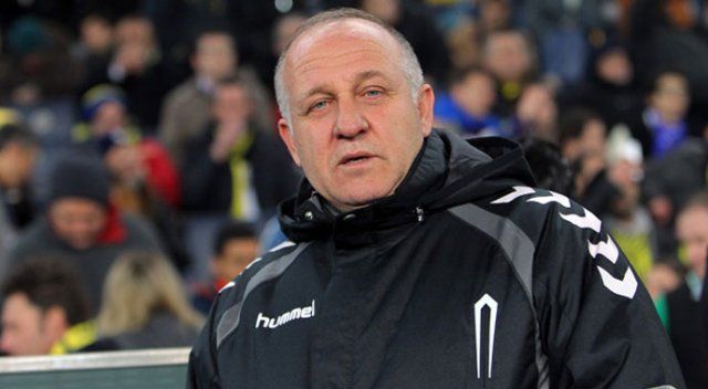 Sivasspor&#039;un yeni teknik direktörü belli oldu