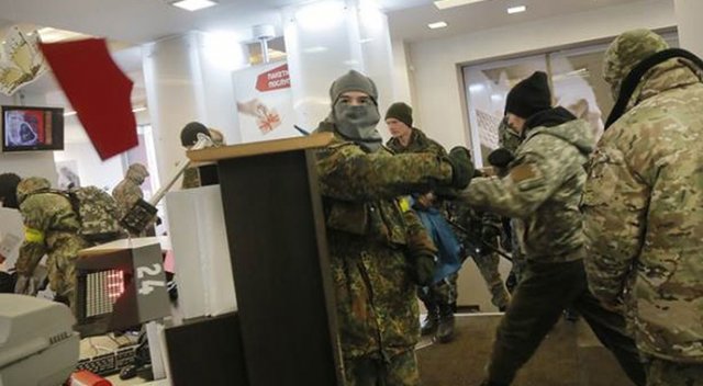 Ukrayna&#039;da Rus bankalarına saldırı