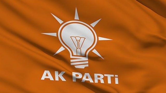 AK Parti havalimanına onun ismini önerdi