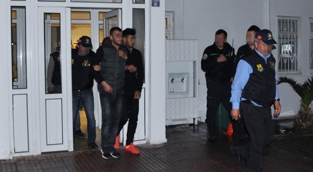 Antalya&#039;daki terör operasyonunda 12 kişi tutuklandı
