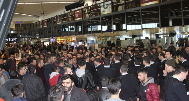Atatürk Havalimanı’nda 15 dakika boyunca sistem durdu!