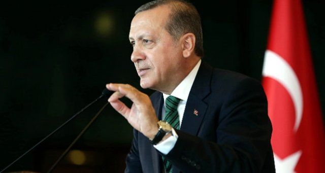 Cumhurbaşkanı Erdoğan canlı bağlantıyla Prizren&#039;de cami açtı