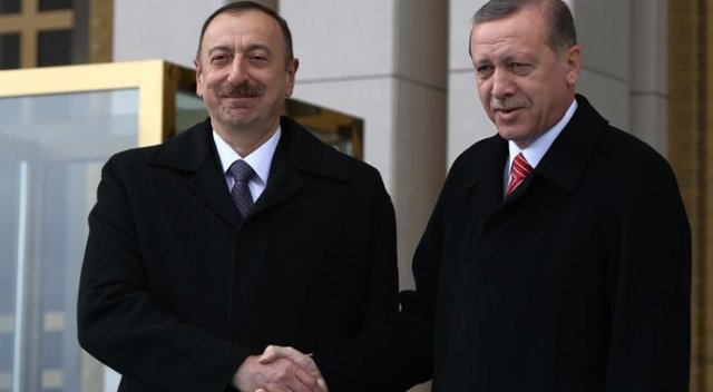Cumhurbaşkanı Erdoğan, İlham Aliyev&#039;i yolcu etti