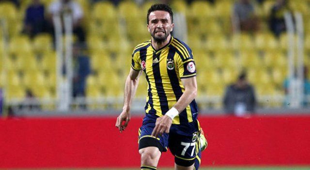 Fenerbahçeli Gökhan Gönül 1 ay sahalardan uzak kalacak