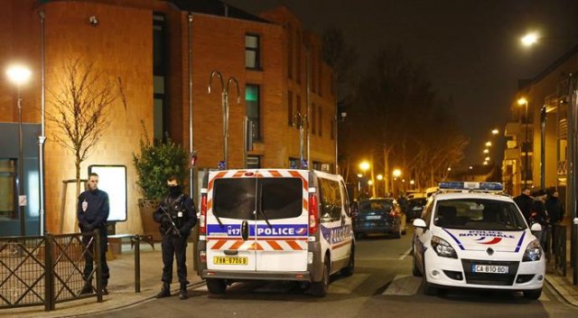 Fransa&#039;da katliam gibi kaza, 12 kişi hayatını kaybetti