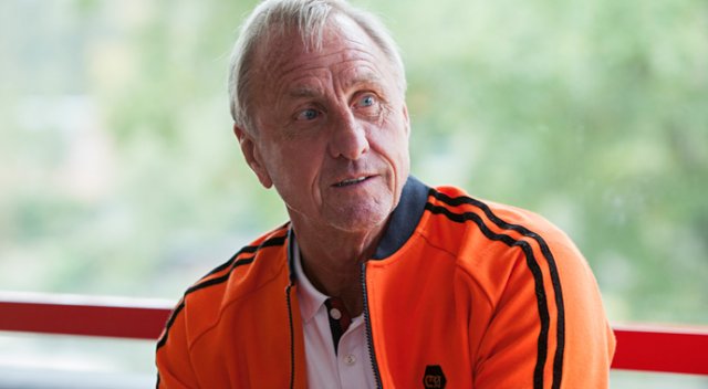Johan Cruyff hayatını kaybetti (Johan Cruyff kimdir?)