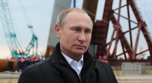 Putin&#039;in hayati önem taşıyor dediği köprüye Türk gemisi çarptı!