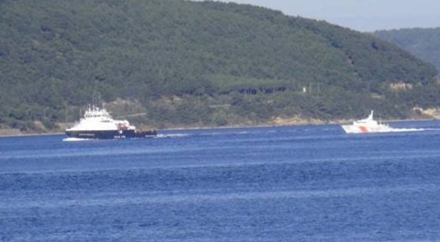 Rus gemisi Çanakkale Boğazı&#039;ndan geçti