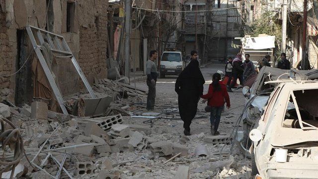Suriye rejimi Duma ve Darayya&#039;ya insani yardıma izin vermiyor