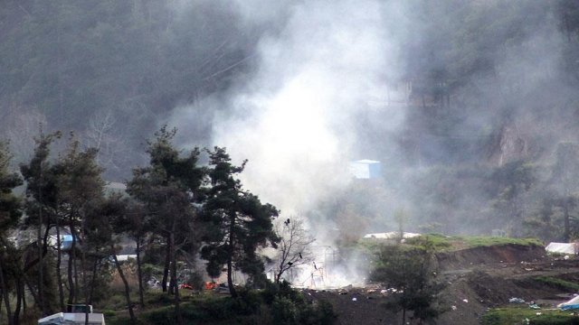 Türkmendağı&#039;na yönelik saldırılarda orman yangını çıktı