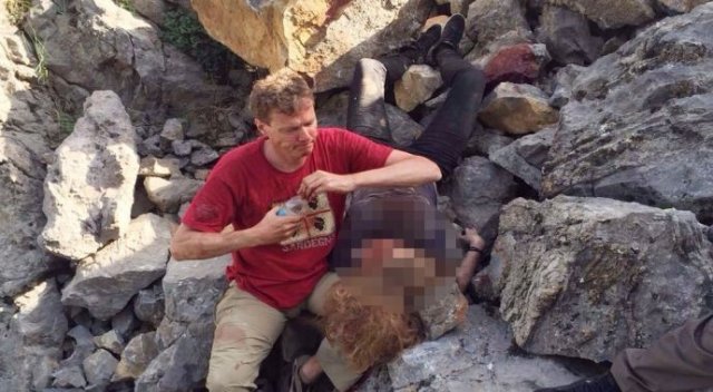 Antalya&#039;da kayalıklardan düşen turist öldü