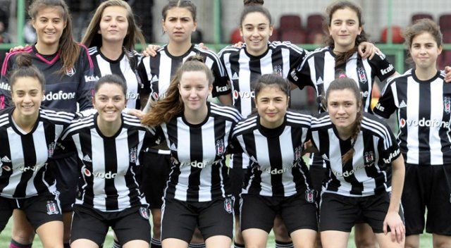 Beşiktaş Kadın Futbol Takımı şampiyon oldu