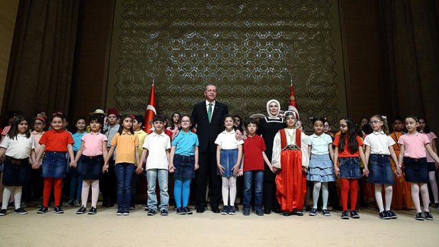 Cumhurbaşkanı Erdoğan: Biz çocuklarımıza güveniyoruz