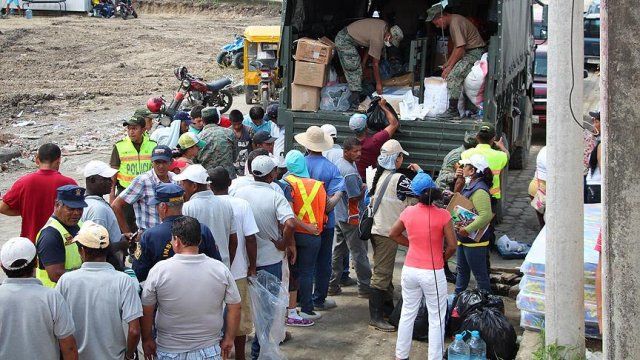Ekvador&#039;da heyelanlar yardımları engelliyor