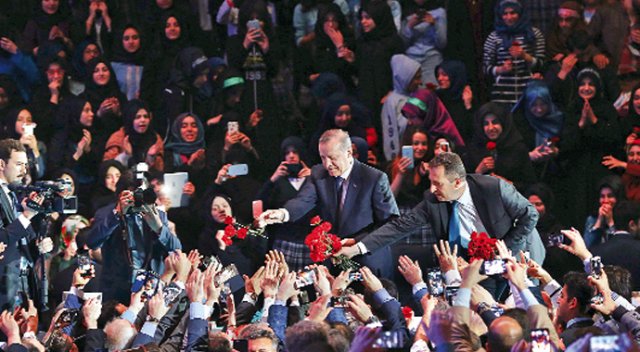 Erdoğan: Dünya düzeni  artık çatırdıyor
