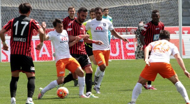 Gençlerbirliği-Medipol Başakşehir maçında kazanan çıkmadı