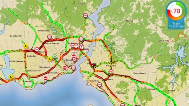 İstanbul&#039;da çıldırtan cumartesi trafiği!