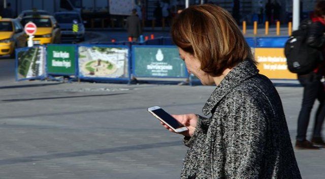 İstanbul&#039;da vatandaşlar 4.5G kullanmaya başladı