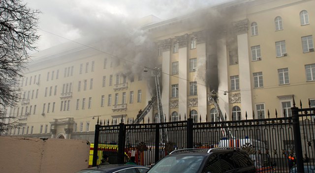 Rusya Savunma Bakanlığında yangın