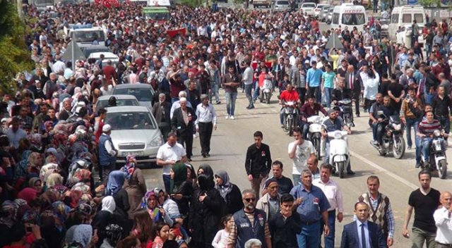 Şehit polisi binler uğurladı