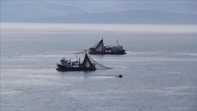Vietnam, Çin gemisine el koydu
