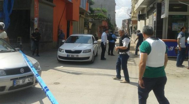 Adana’da polise silahlı saldırı