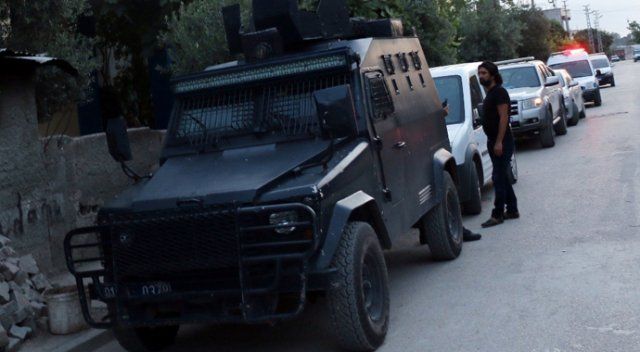 Adana’da terör operasyonu: 12 kişi tutuklandı