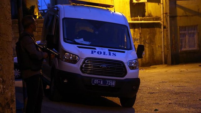 Adana&#039;daki terör operasyonunda 21 kişi tutuklandı