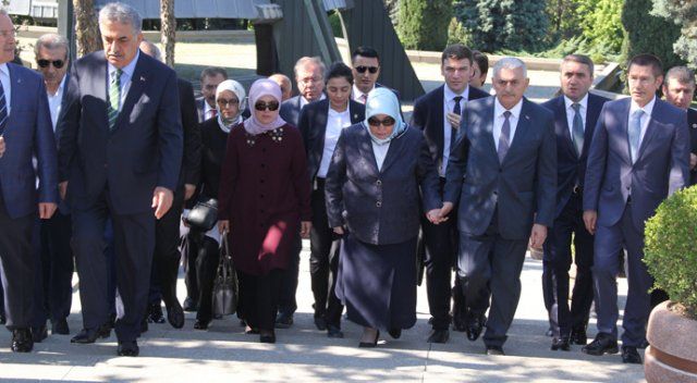 Başbakan Yıldırım&#039;dan sürpriz ziyaretler