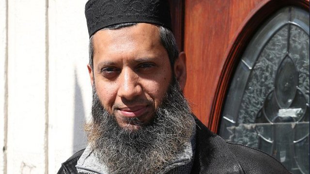 BBC imamdan özür diledi