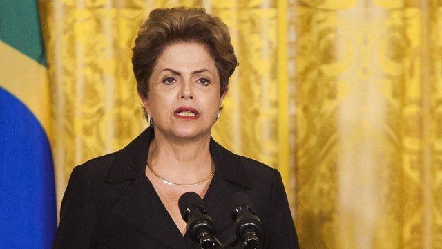 Brezilya senatosu Rousseff&#039;i geçici olarak görevden aldı