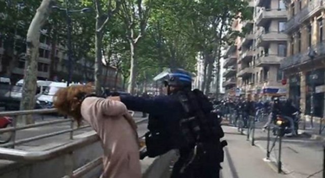 Fransız polisi dehşet saçtı