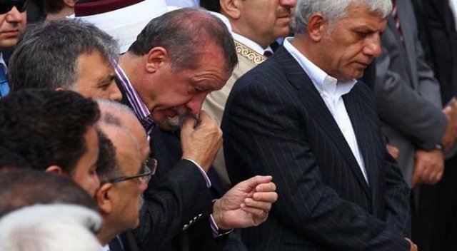 İlham kaynağı Erdoğan&#039;ın gözyaşları oldu