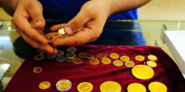 Kuyumcular altın fiyatında artış bekliyor