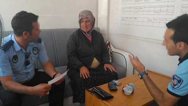 Nevşehir&#039;de &#039;emekli&#039; kadın dilenci yakalandı