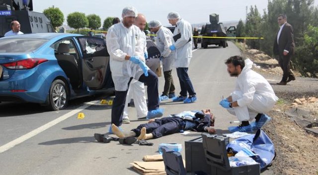 Şanlıurfa&#039;da öldürülen teröristin cesedini amcası teşhis etti