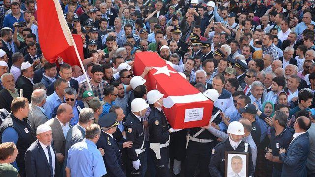 Şehit polis Bodur son yolculuğuna uğurlandı