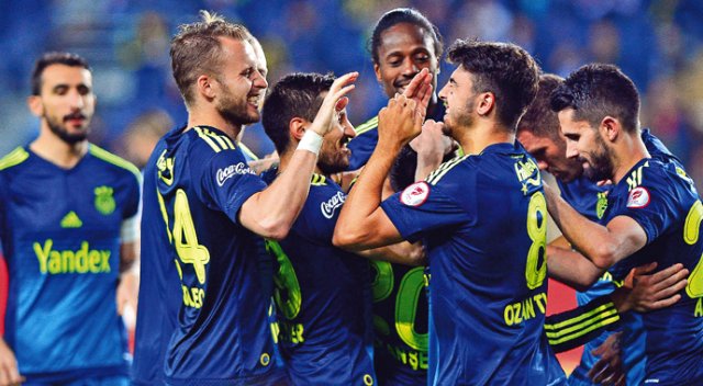 Türkiye Kupası&#039;nda 11 yıl aradan sonra Fenerbahçe-Galatasaray finali oynanacak