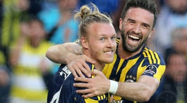UEFA belini büktü! Fenerbahçe yıldız futbolcusunu satıyor