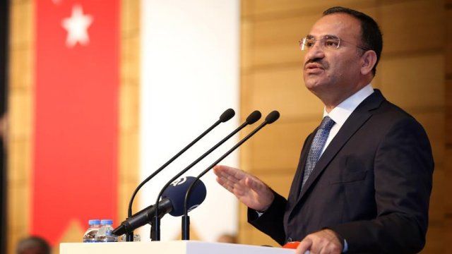 Adalet Bakanı Bozdağ: Türk tarihine iftiradır