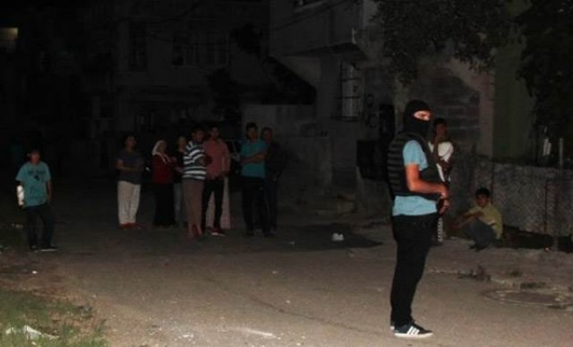 Adana&#039;da ses bombası patlatıldı