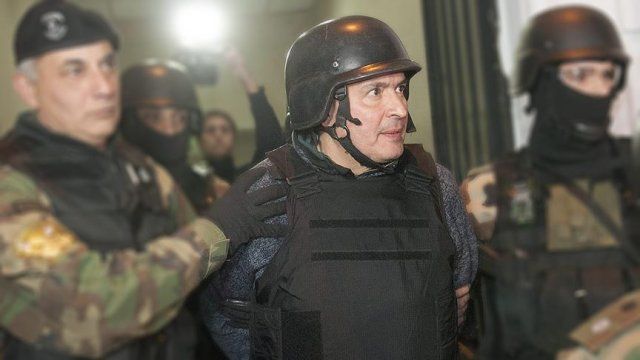 Arjantin&#039;de eski bakan tutuklandı