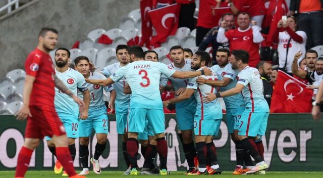 Çek Cumhuriyeti 0-2 Türkiye